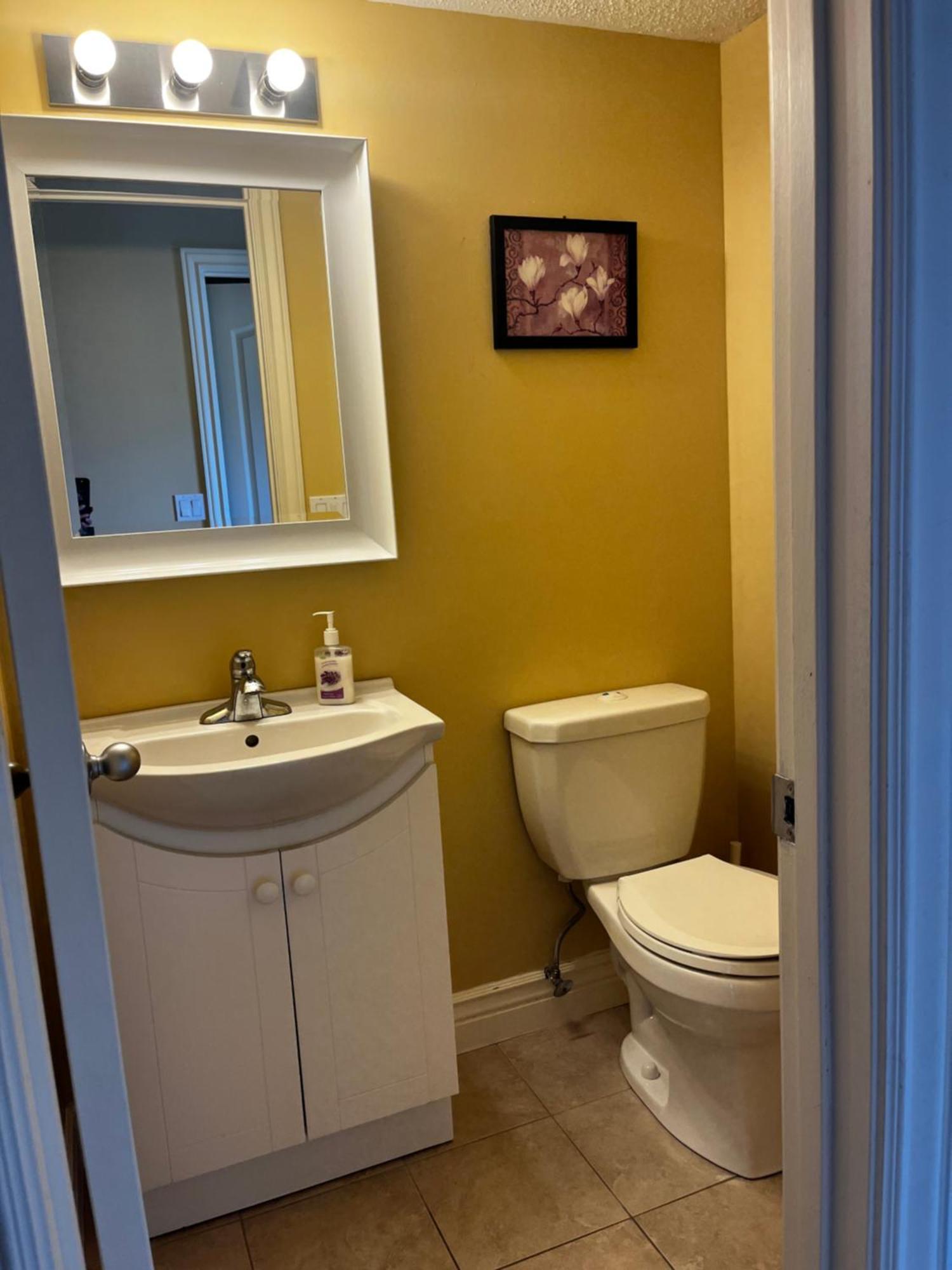 Beautiful Room Close Airport! YYC Exteriér fotografie